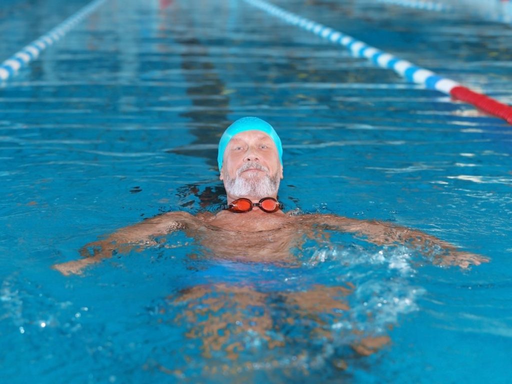 Spine health Swiming man